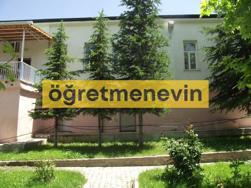 Altunhisar Öğretmenevi fotoğraf 1