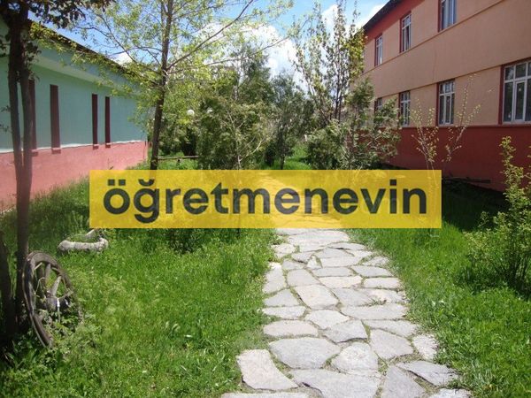 Tutak Öğretmenevi